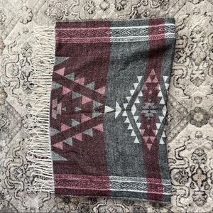 Cotton On large size scarf blanket
